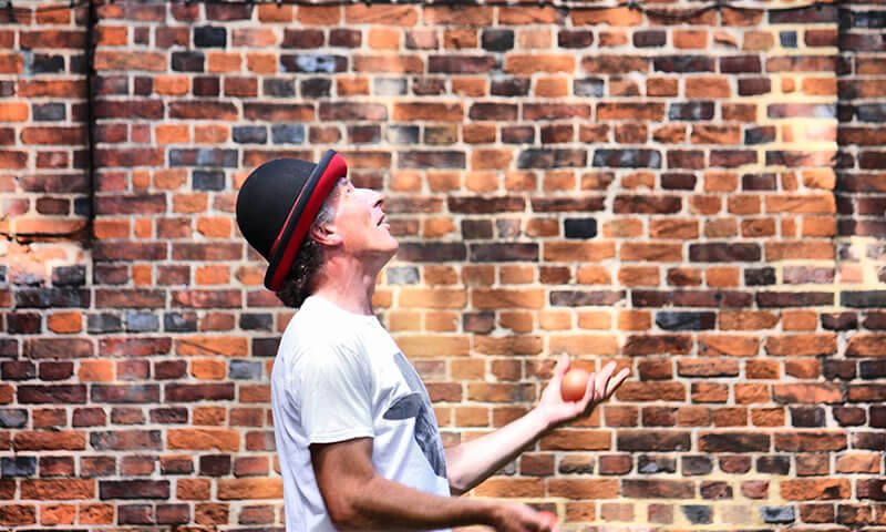 Unique Wedding Ideas: Mad Hatters, Jugglers and More!